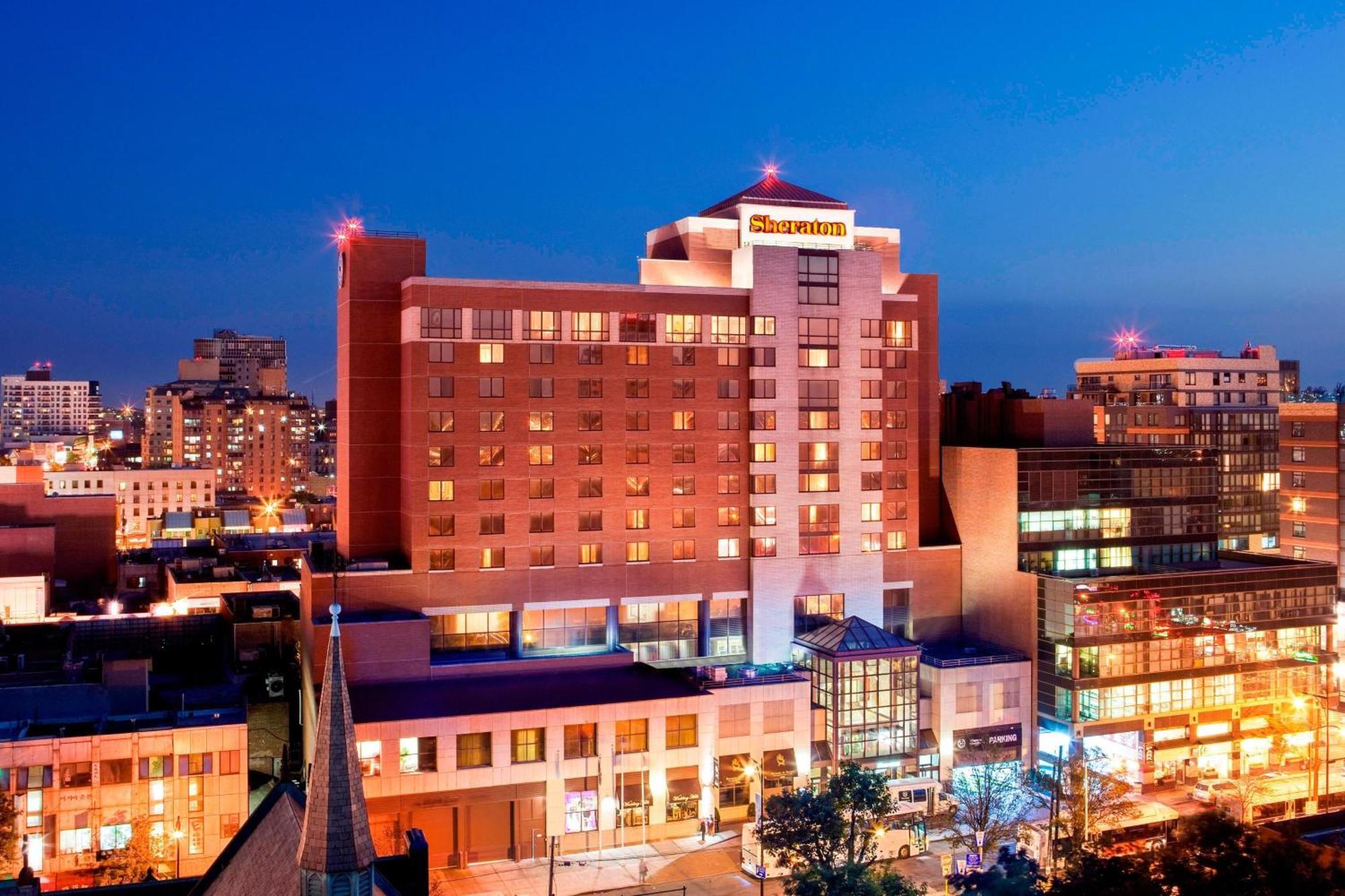 Sheraton Laguardia East Hotel Ню Йорк Екстериор снимка
